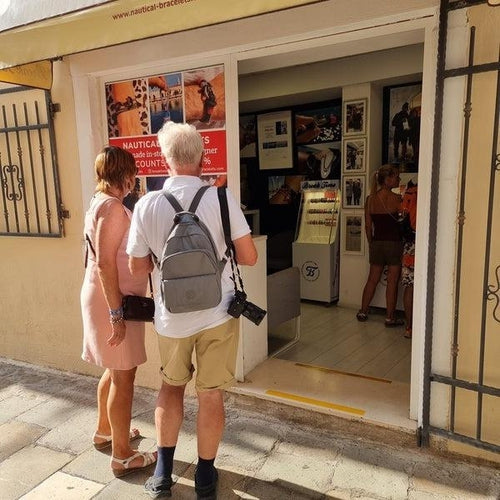 Shorter November hours for our Split shop