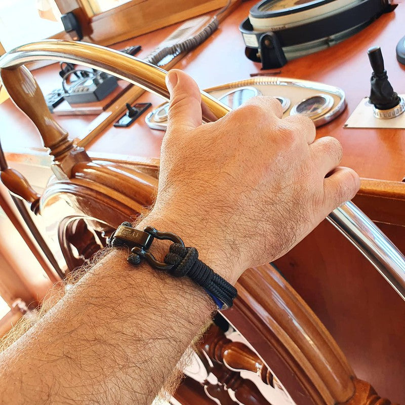 CAPTAIN 4mm Nautical Clasp Bracelet - Black