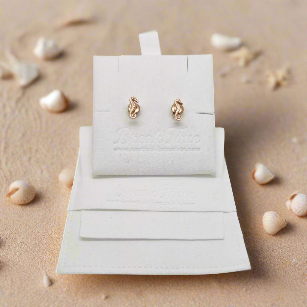 CHARMED MINI stud earrings sea horse