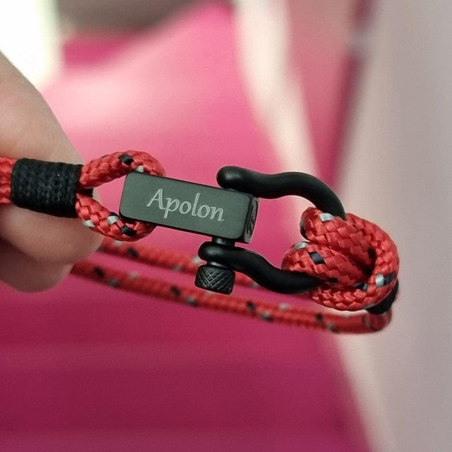 ROYAL 3mm nautical clasp bracelet red mix black