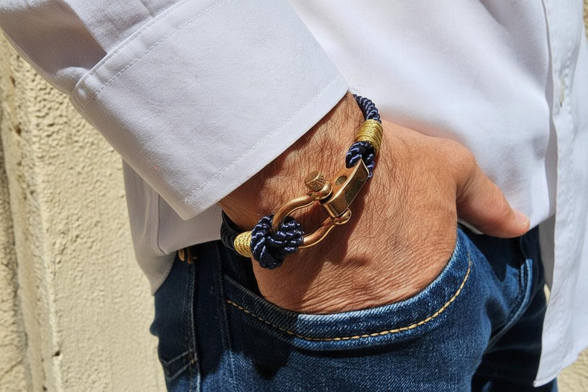 WAVES 4mm Nautical Clasp Bracelet Navy Blue Gold