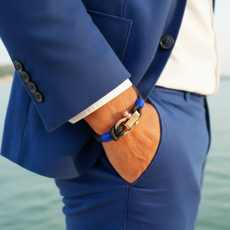 CAPTAIN Nautical Clasp Bracelet - Electric Blue