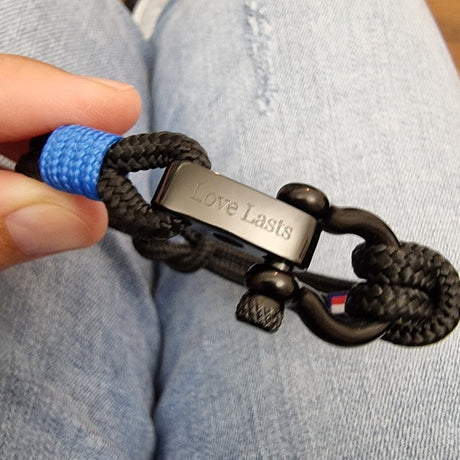 CAPTAIN Black Shackle Bracelet - Blue