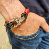 CORSAIR Big Shackle Bracelet Black Red