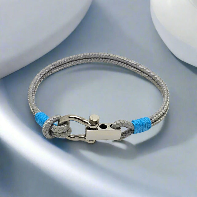 ROYAL mini shackle bracelet grey baby blue