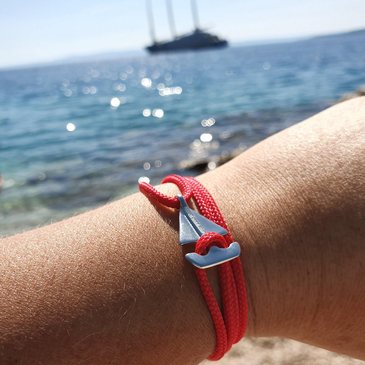 SAILOR mini boat bracelet red