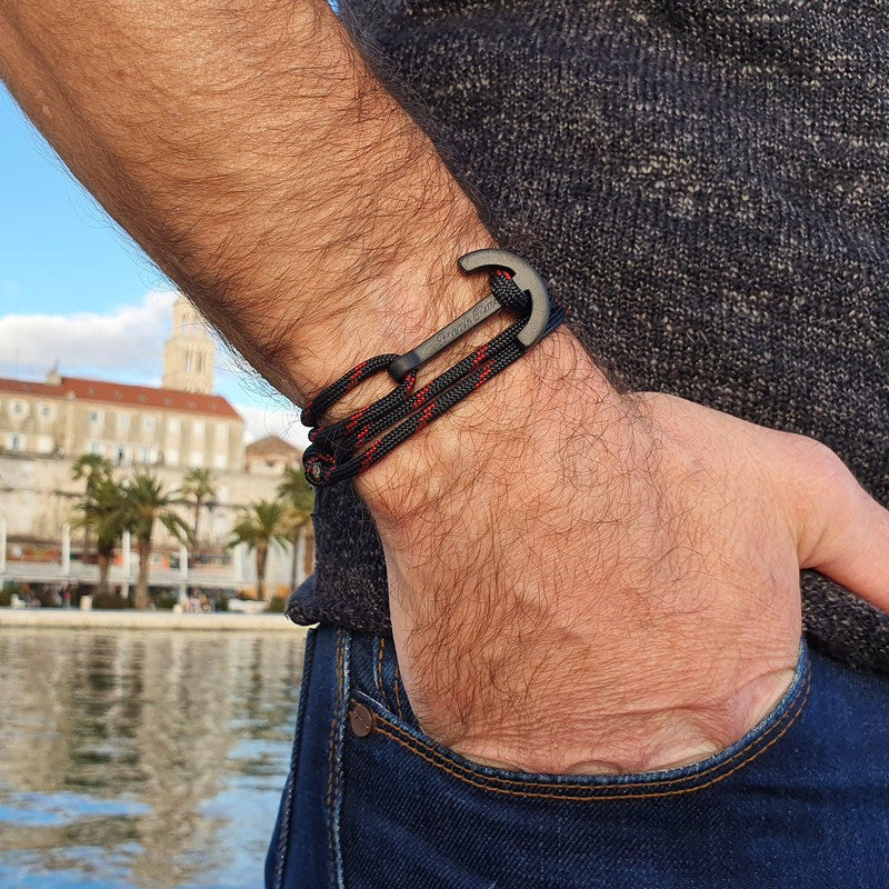 YACHT CLUB big anchor bracelet black red