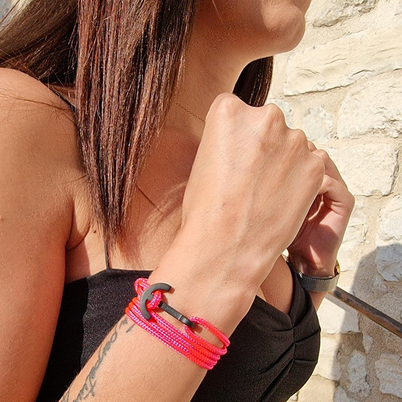 YACHT CLUB medium anchor bracelet neon pink