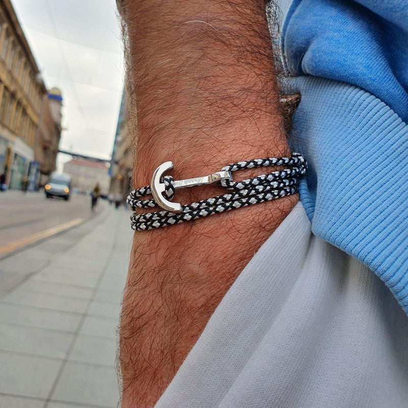 YACHT CREW medium anchor bracelet black white